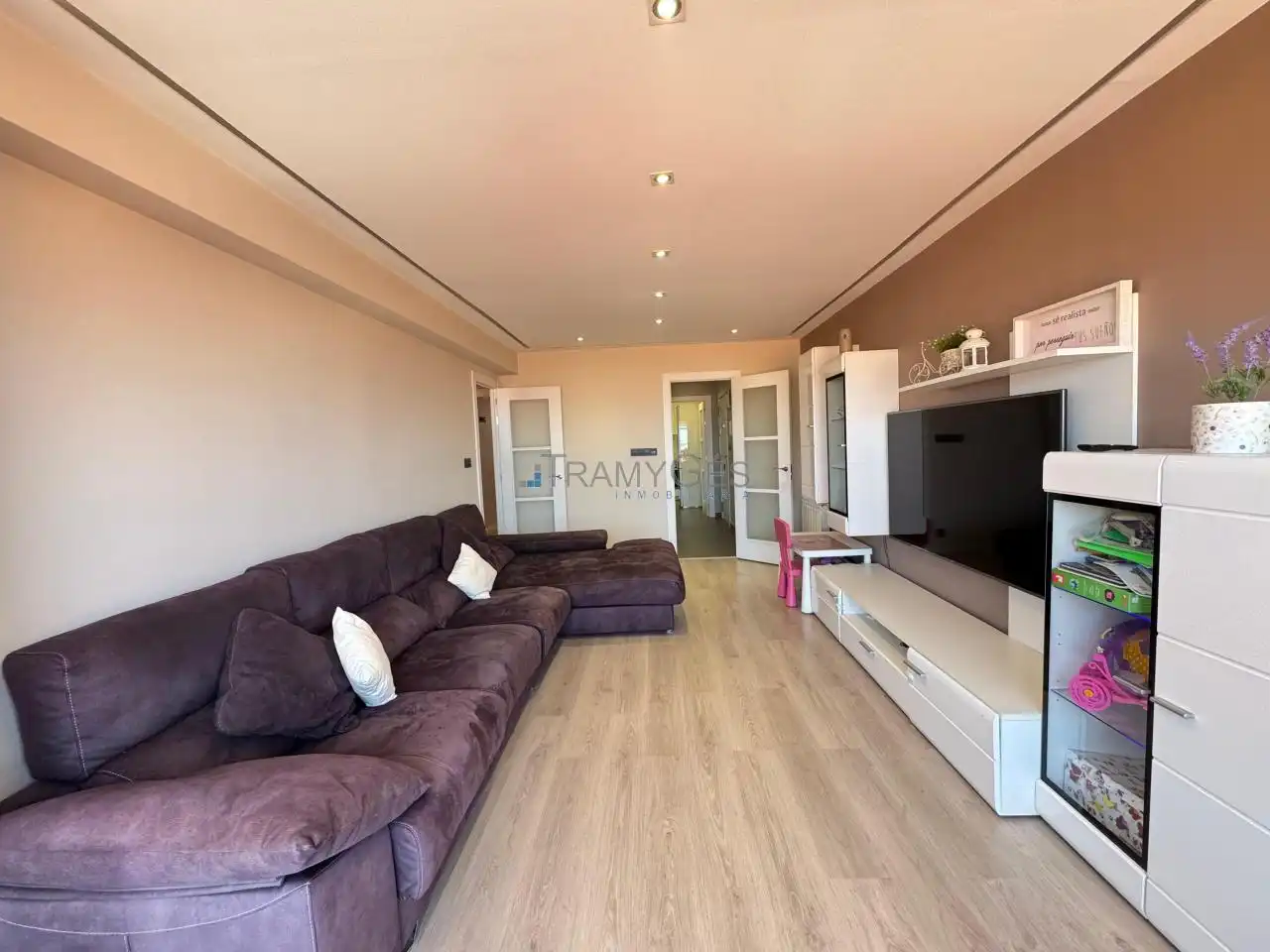 Sala de estar de Piso en venta en Vigo  con Calefacción, Terraza y Trastero