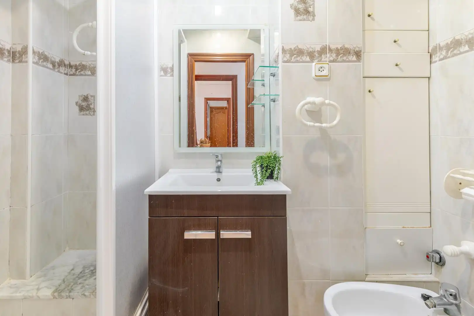 Baño de Piso en venta en Valencia con Aire acondicionado, Calefacción y Terraza