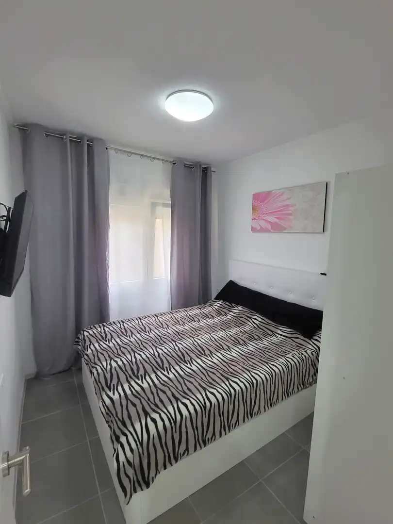 Habitación de Finca rústica en venta en Blanes con Aire acondicionado, Calefacción y Amueblado