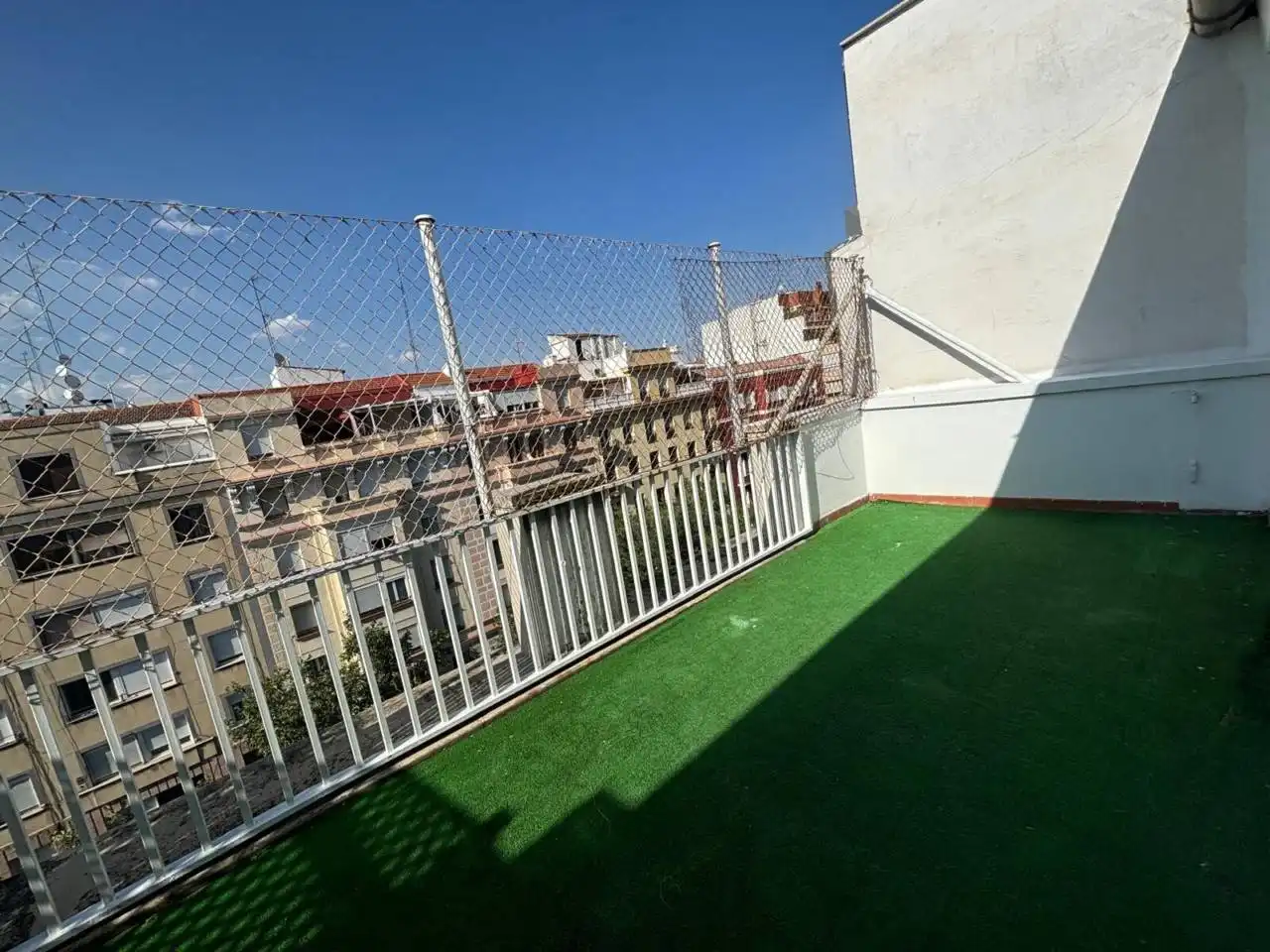 Terrasse von Dachboden zur Miete in Madrid mit Klimaanlage, Heizung und Parkett