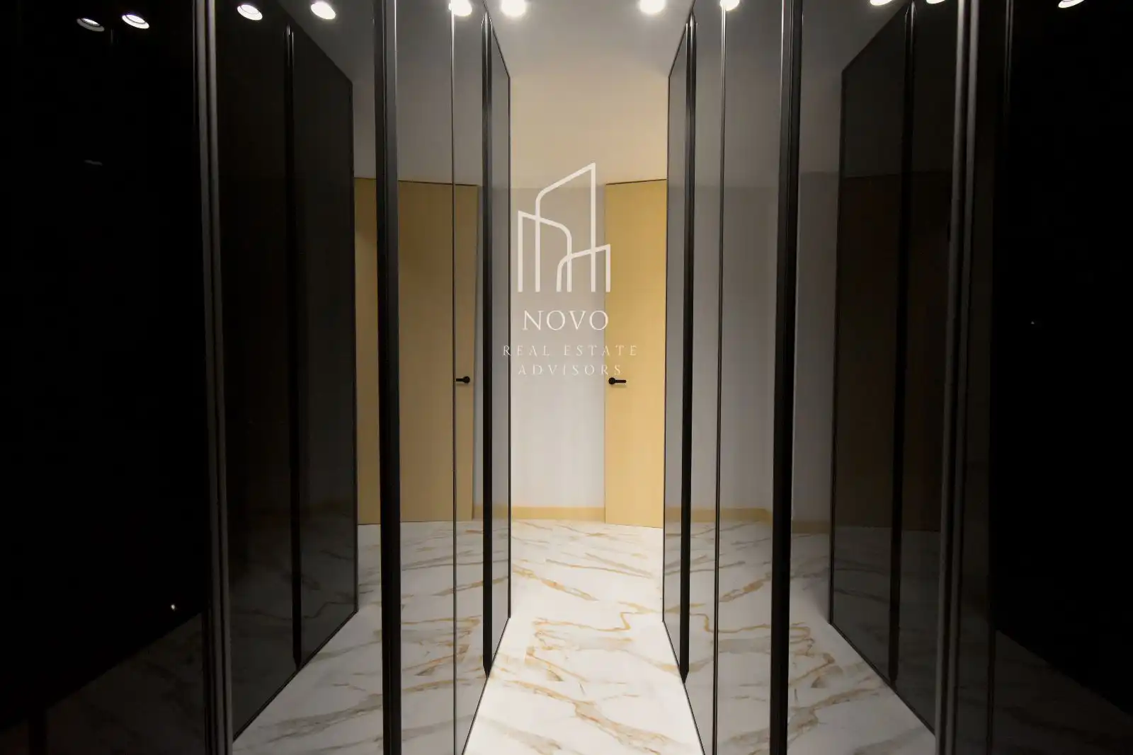 Piso en venta en Madrid con Calefacción, Horno y Lavadora
