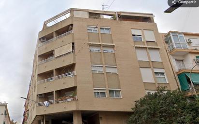 Vista exterior de Àtic en venda en Alicante / Alacant amb Terrassa