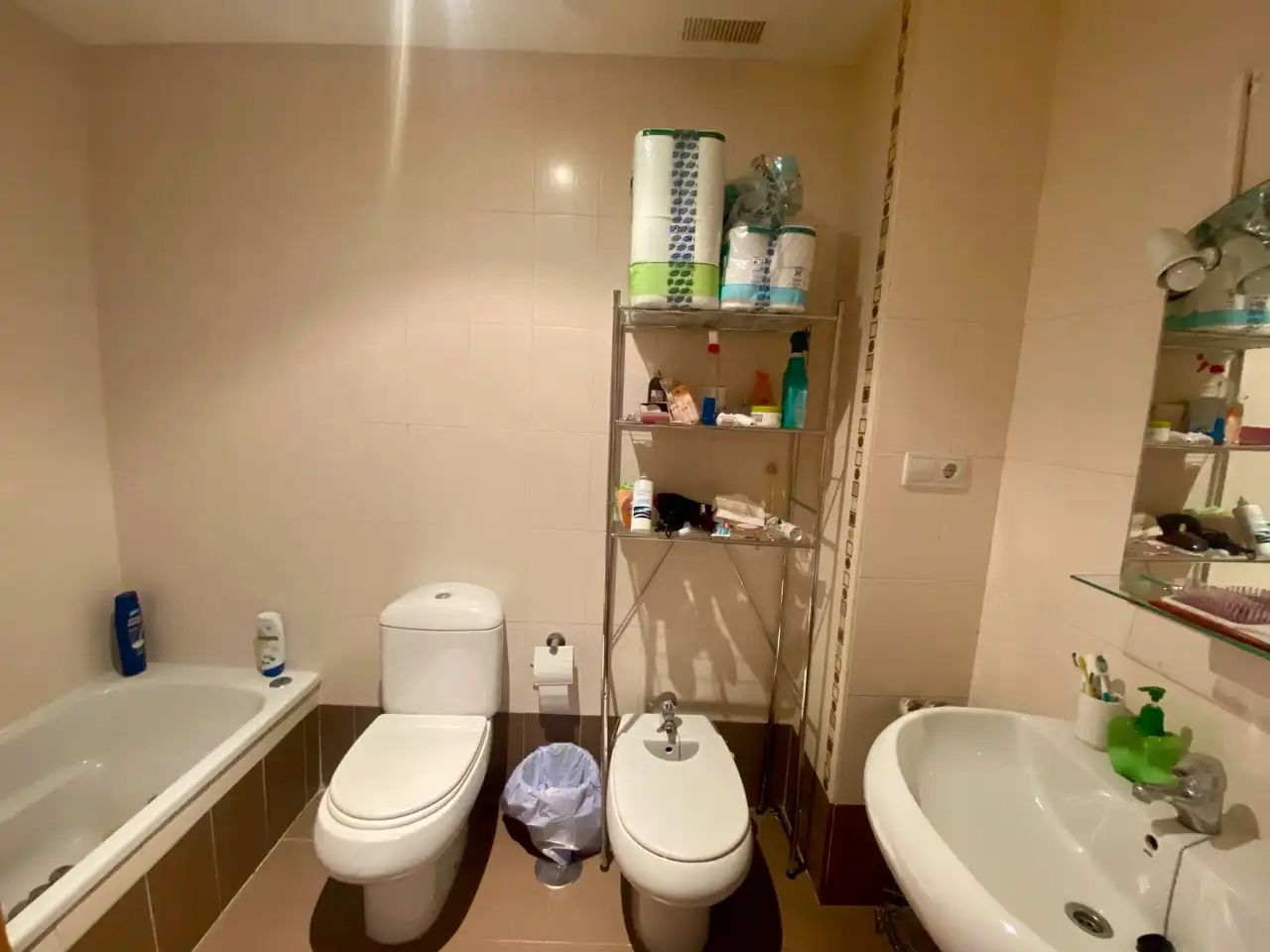 Baño de Piso en venta en Ciudad Real con Aire acondicionado, Calefacción y Amueblado