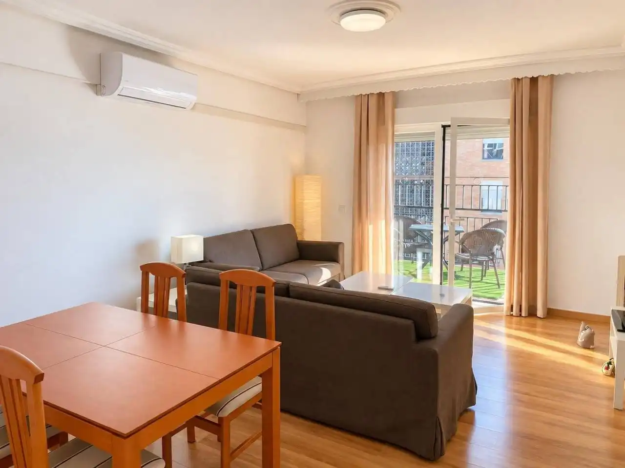 Sala de estar de Piso en venta en Argés con Aire acondicionado, Calefacción y Parquet