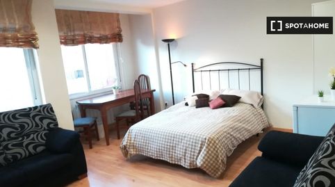 Foto 2 de Piso de alquiler en Barrio de Delicias, Zaragoza Capital