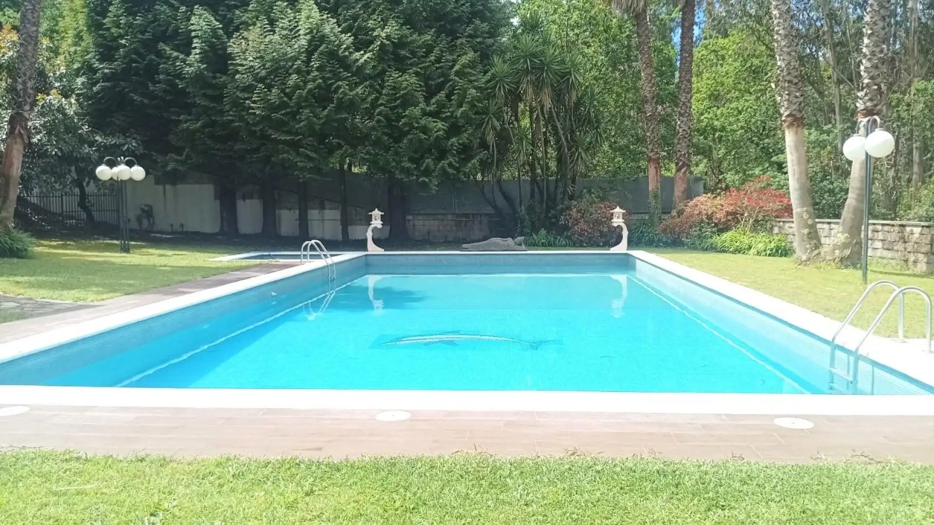 Piscina de Casa o xalet en venda en Gondomar amb Calefacció, Terrassa i Piscina