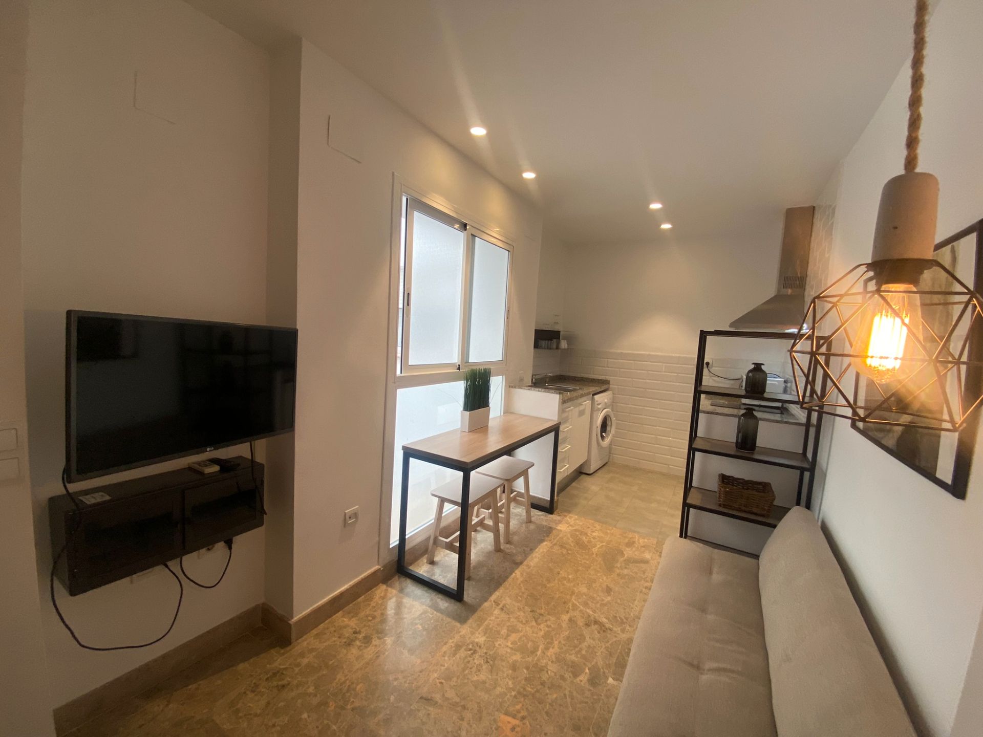 Sala de estar de Apartamento de alquiler en  Valencia Capital con Aire acondicionado, Calefacción y Amueblado