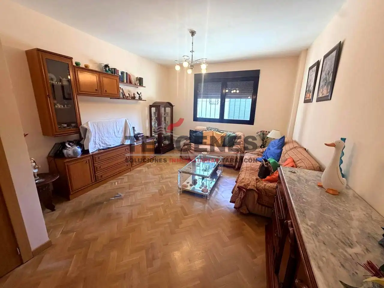 Living room of Ground floor for sale in Tarancón  with Heating, Parquet flooring and Storage room