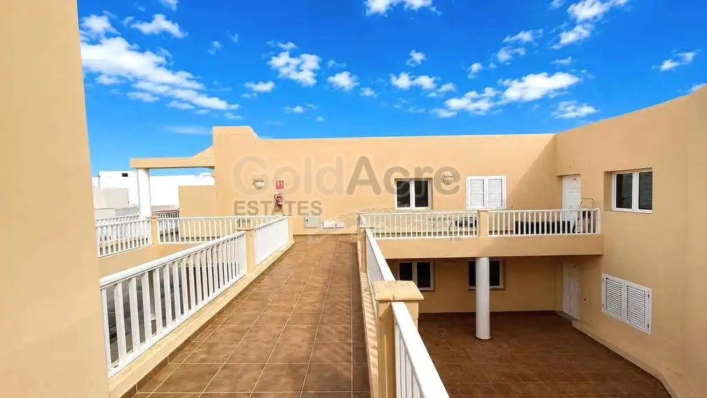 Terrassa de Apartament en venda en La Oliva