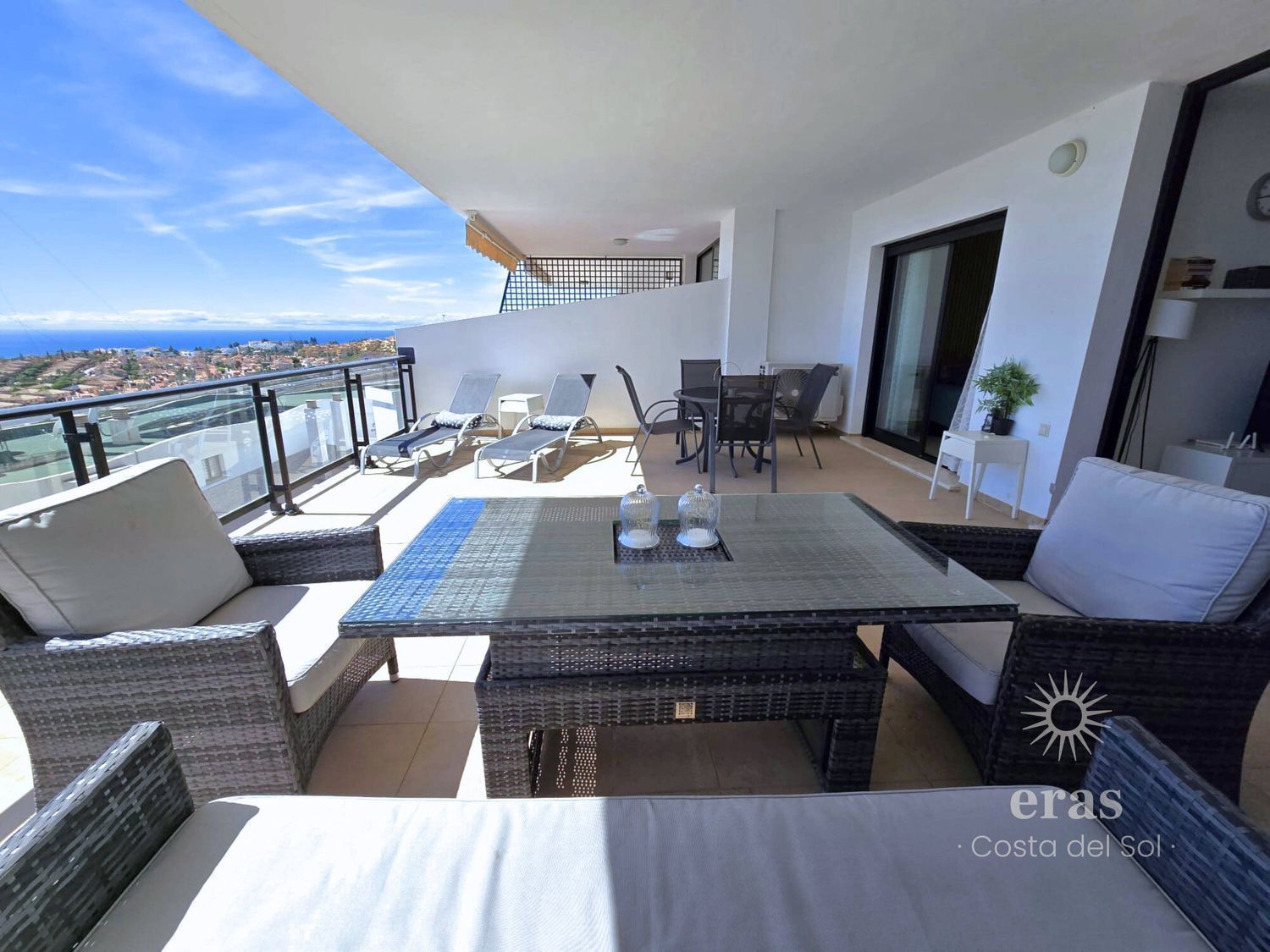 Apartment for sale in Poetas, Riviera del Sol
