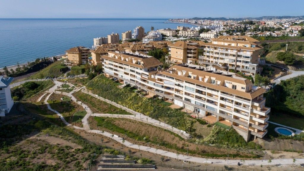 Apartment for sale in Las Gaviotas  - Carvajal, Fuengirola