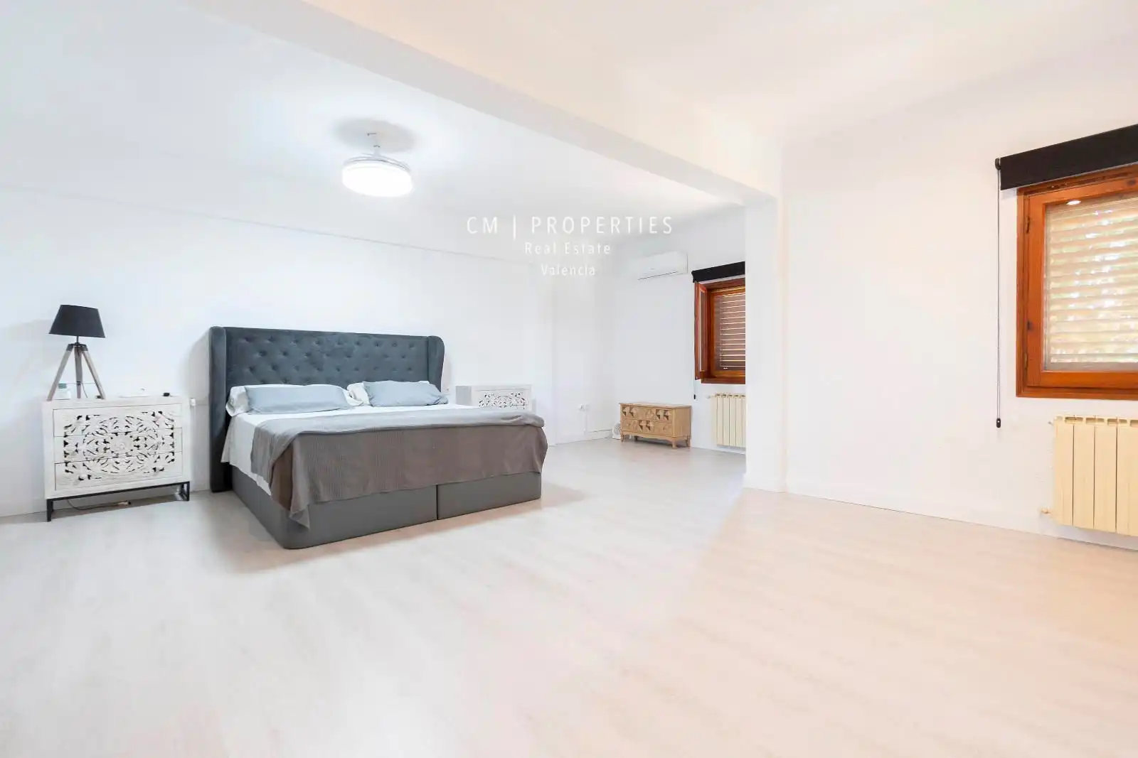 Habitación de Casa o chalet en venta en Paterna con Aire acondicionado, Calefacción y Piscina