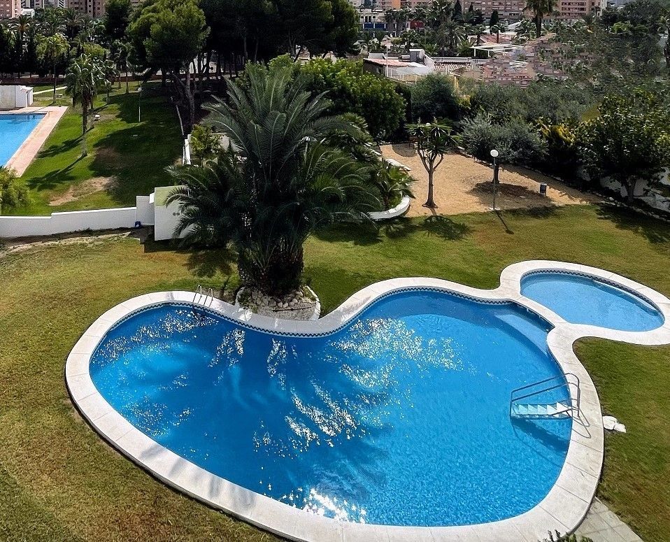 Swimming pool of Apartment for sale in Benidorm  with Air Conditioner, Heating and Terrace