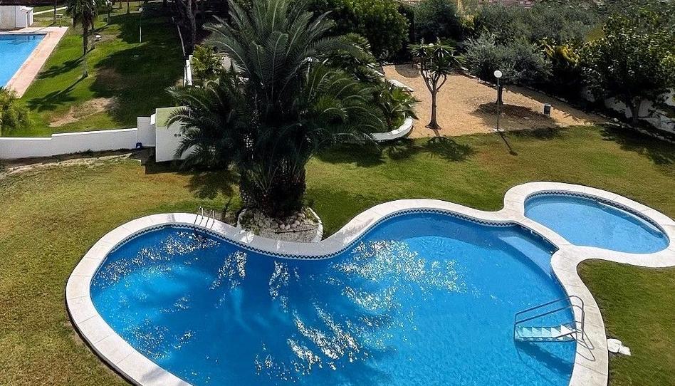 Photo 1 of Apartment for sale in Playa Poniente, Alicante