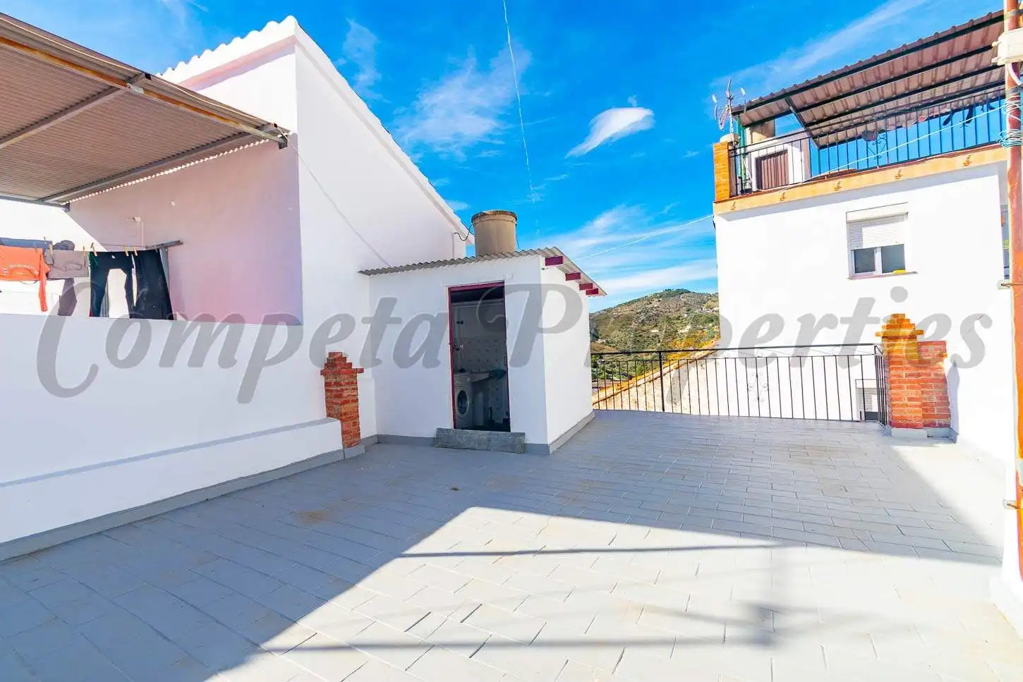 Casa amb terrassa en venda a Canillas de Albaida, imagen 10