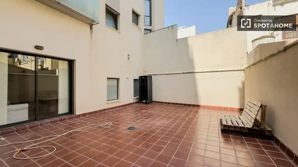 Appartamento con terrazza in affitto a Gorg - Progrés, imagen 5