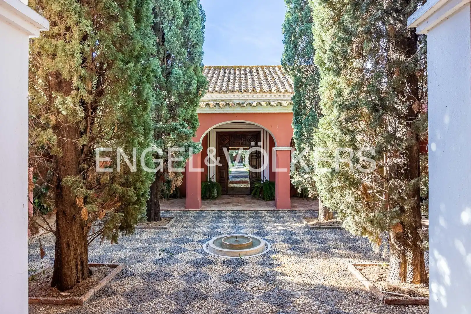 Casa rústica con jardín en venta en Casco Antiguo, imagen 3