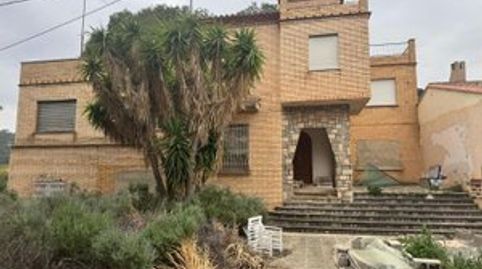 FE-TERRENO Y CHALET SERRA