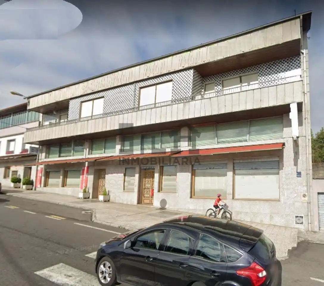 Local comercial de lloguer a Mariñamansa