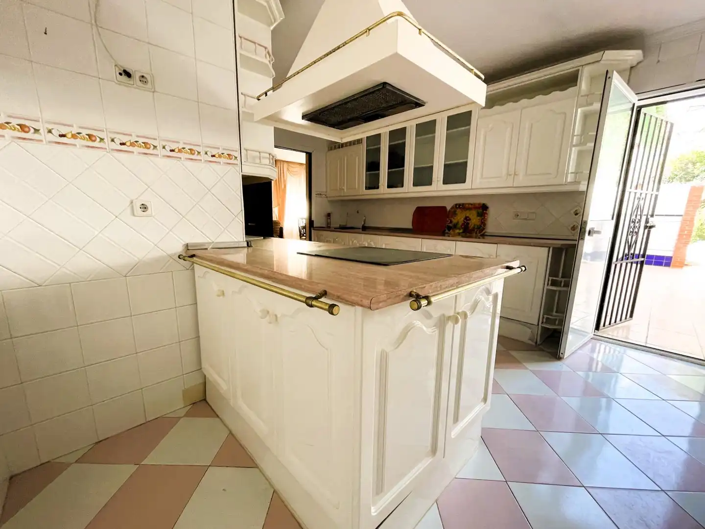 Villa con giardino in vendita a Calle VIZCAINO EL, imagen 14