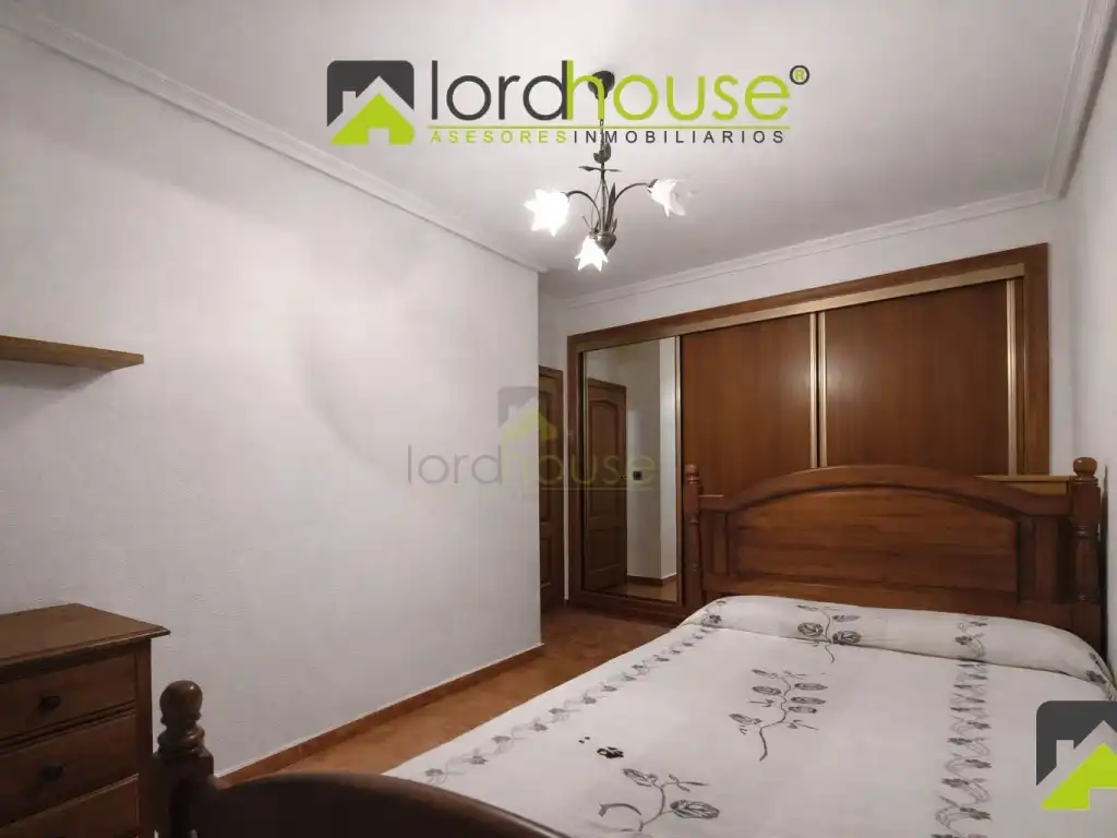 Dormitori de Casa o xalet en venda en Lorca