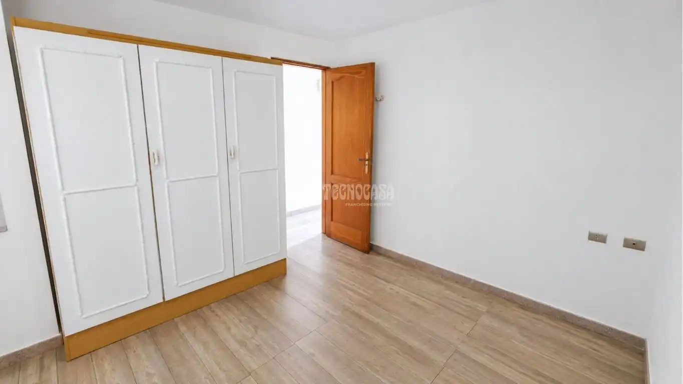 Dormitori de Casa adosada en venda en San Cristóbal de la Laguna