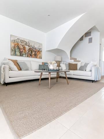 Casa adosada en Alquiler en calle los delfines en El Perellonet