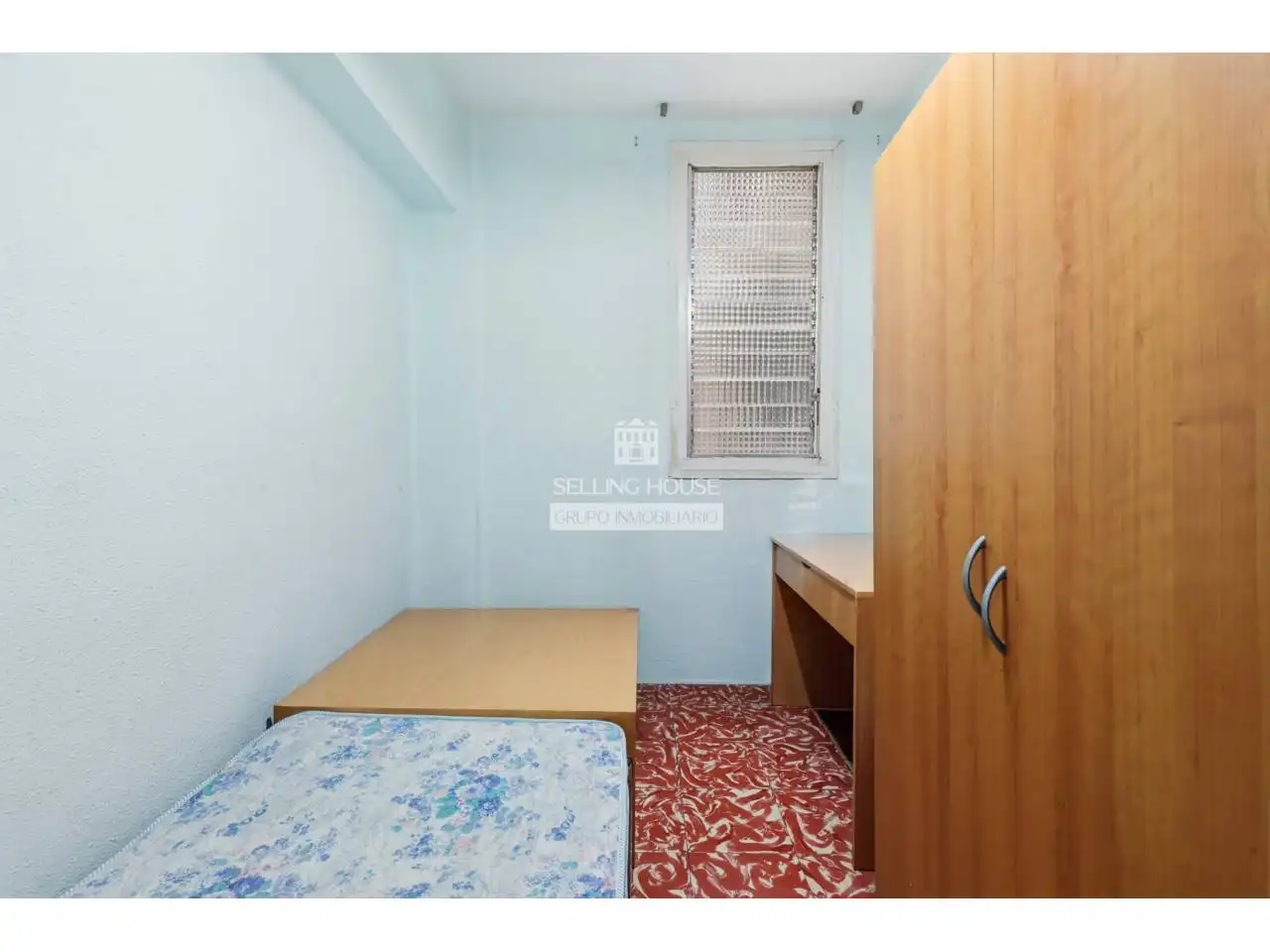Habitación de Piso en venta en Valencia con Aire acondicionado y Balcón