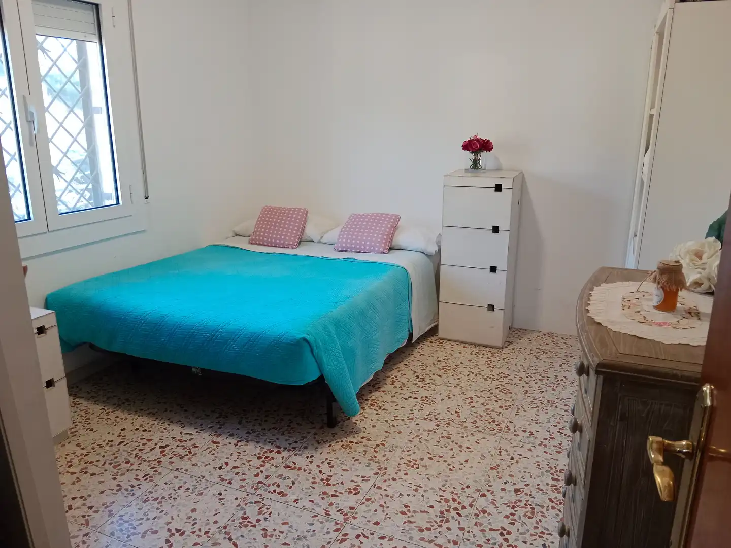 Dormitori de Casa o xalet en venda en Rubí amb Aire condicionat, Jardí privat i Terrassa