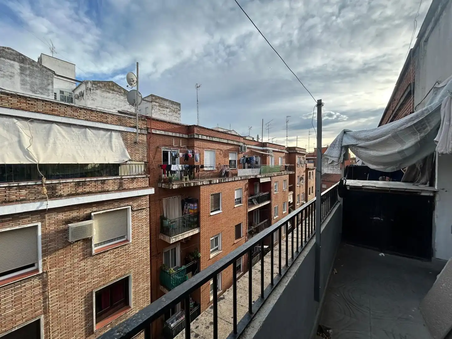 Vista exterior de Piso en venta en Talavera de la Reina con Aire acondicionado