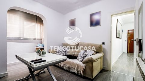 Foto 2 de Piso en venta en Calle de Ascao, Pueblo Nuevo, Madrid Capital