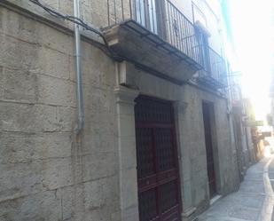 Vista exterior de Edifici en venda en  Jaén Capital
