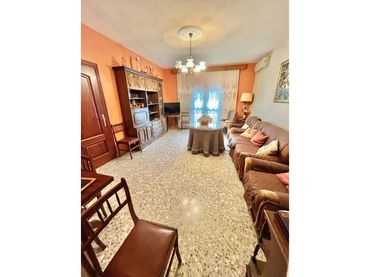 Appartamento con balcone in vendita a Úbeda