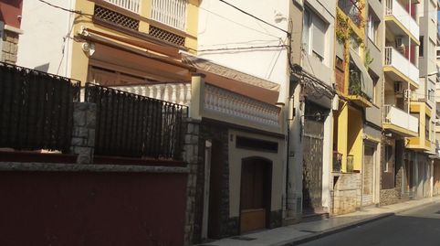 MAGNIFICA CASA EN ZONA PRIVILEGIADA A 50M DEL PASEO MARITIMO, imatge 2