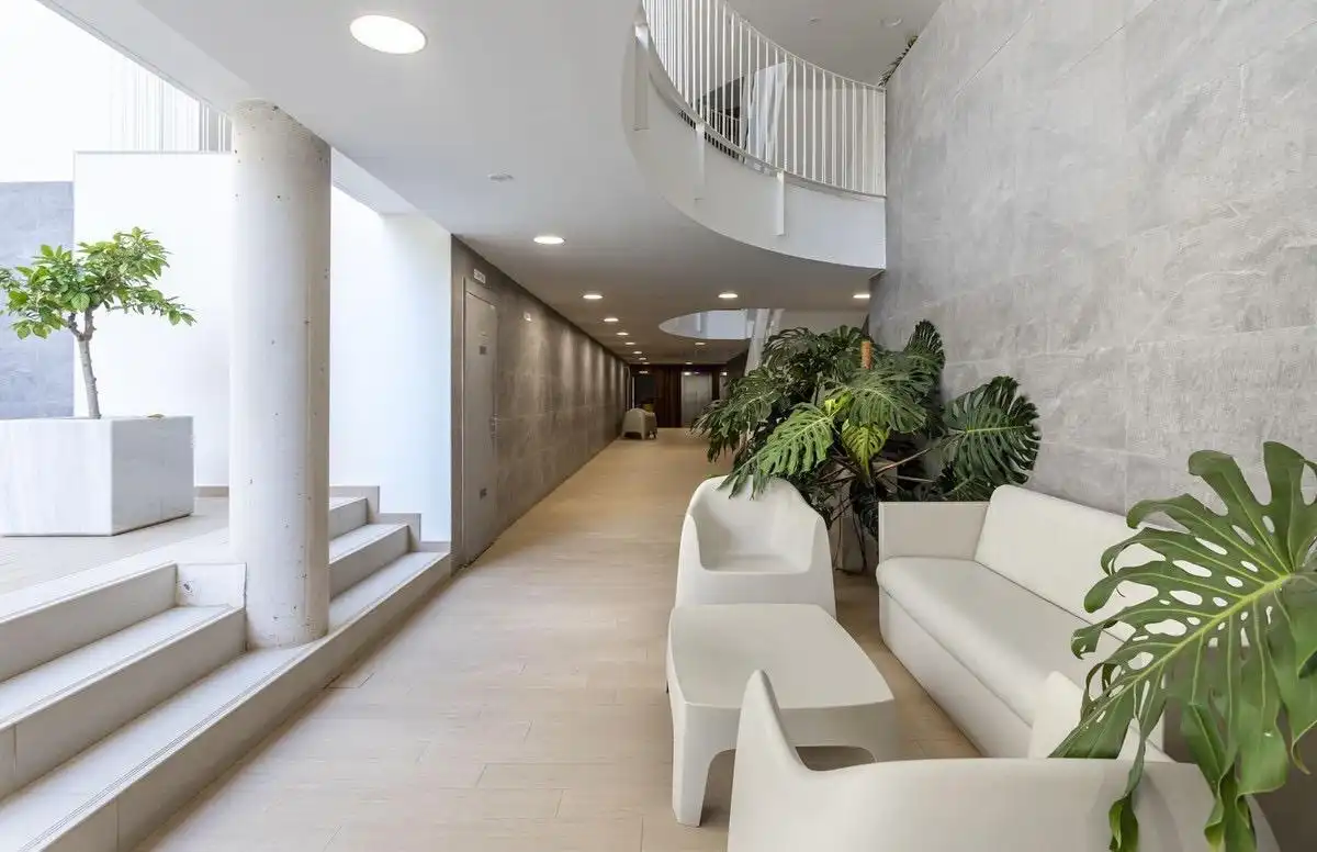 Apartament amb terrassa en venda a Avenida Avenida de Carvajal, 69, imagen 21