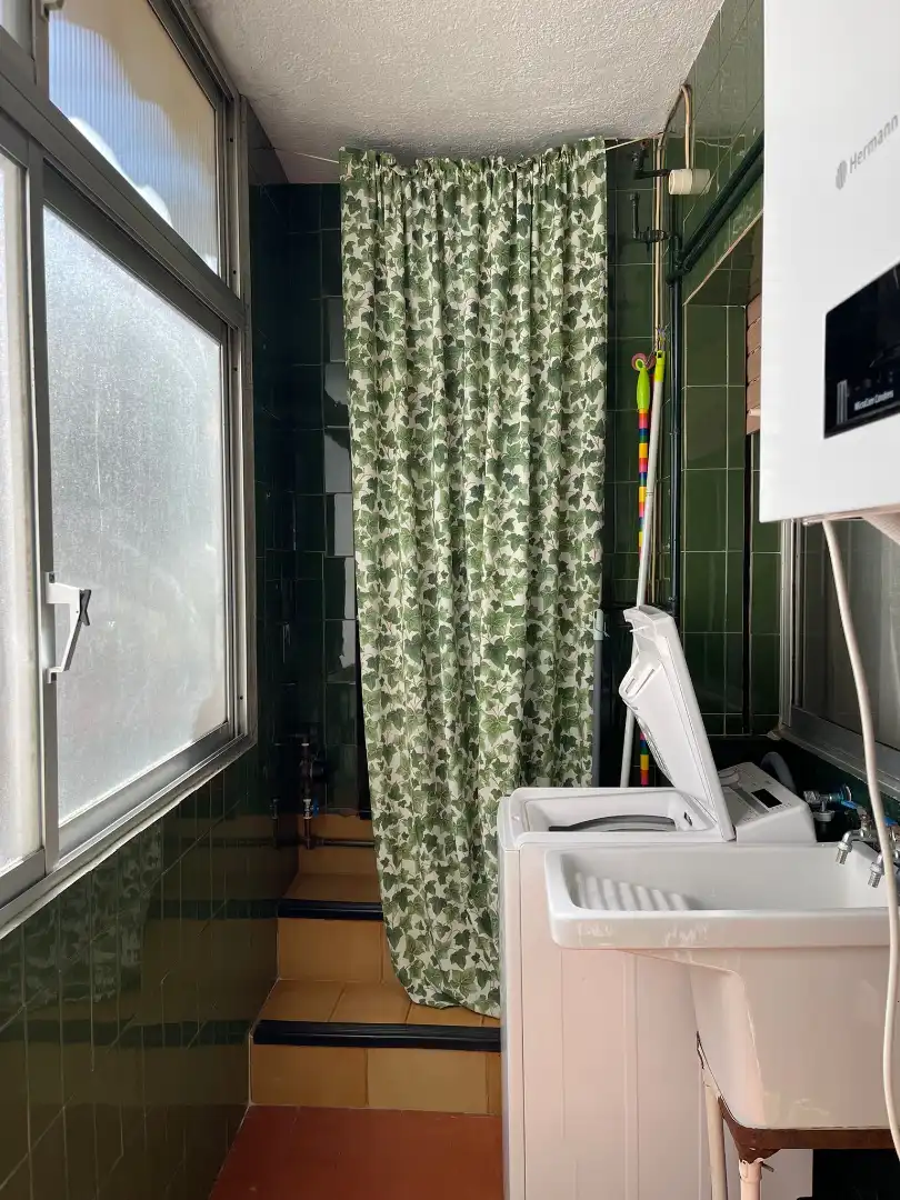 Baño de Piso de alquiler en Plasencia con Aire acondicionado, Calefacción y Terraza