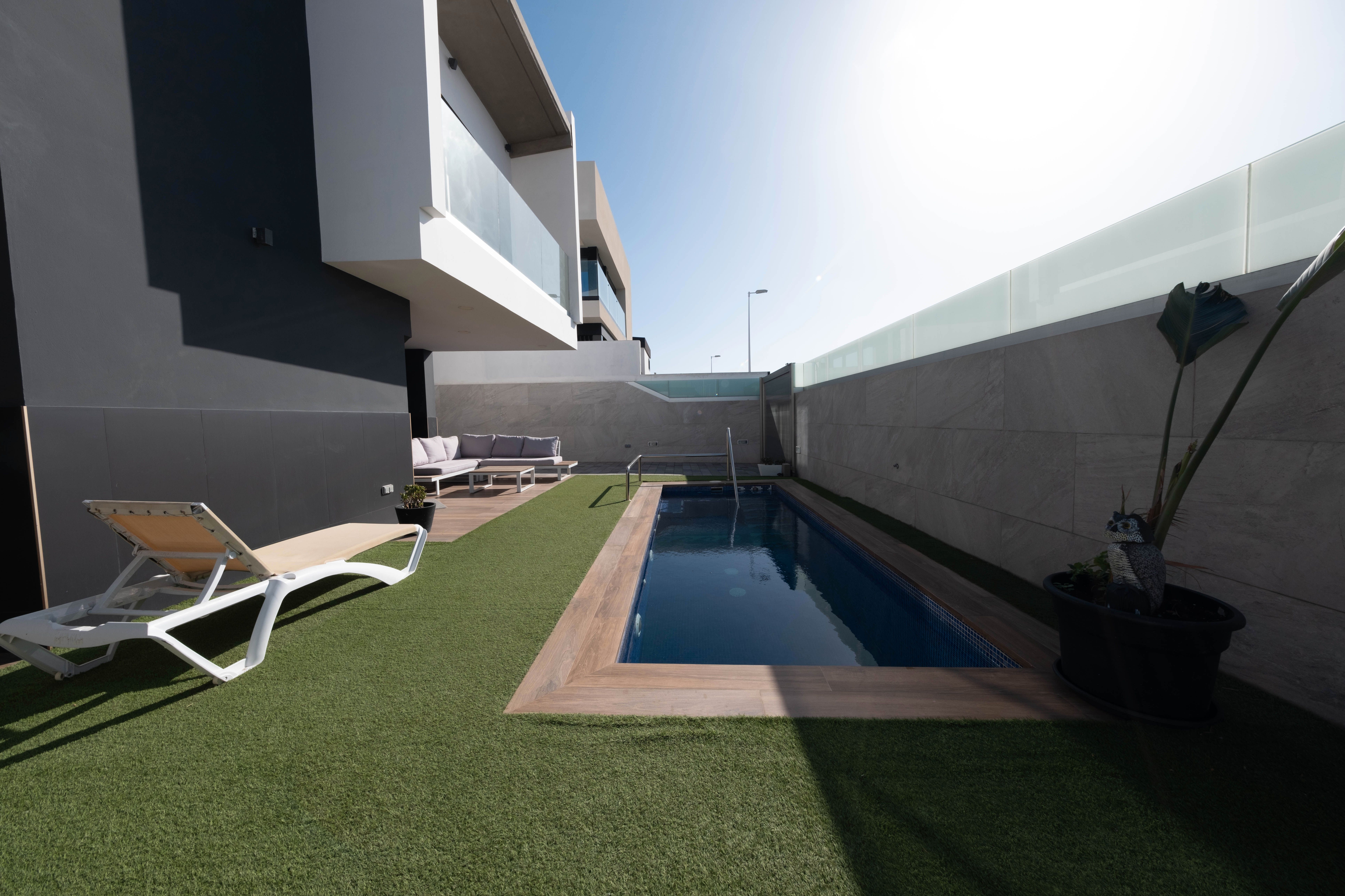 Piscina de Casa o xalet en venda en Telde amb Aire condicionat, Terrassa i Traster