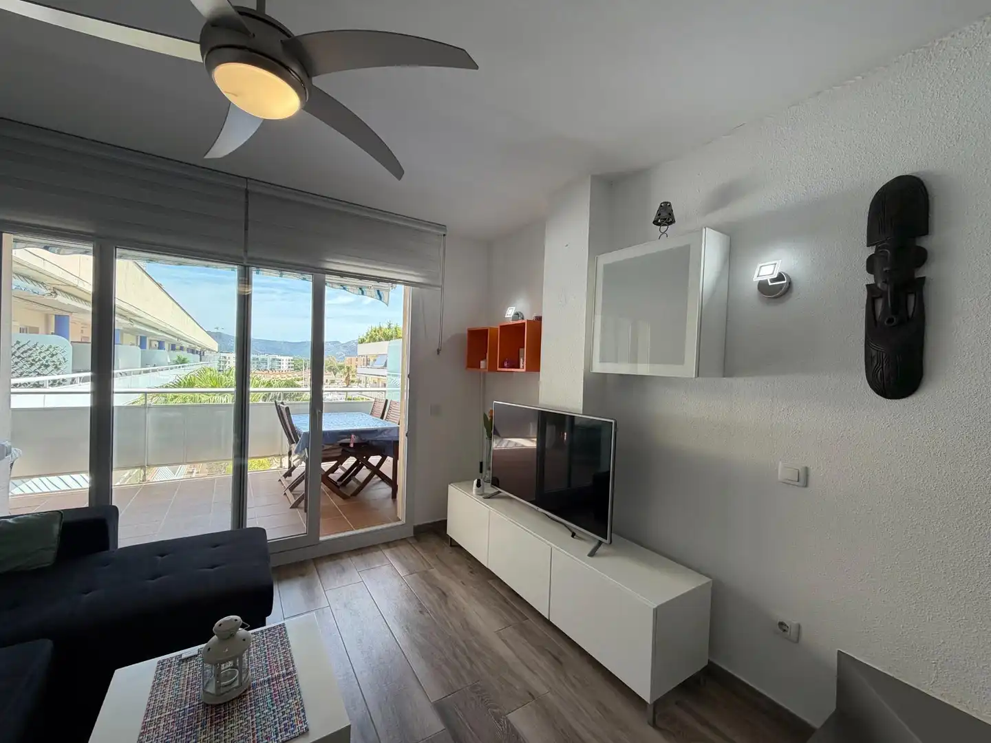 Sala de estar de Ático en venta en Roses con Aire acondicionado, Parquet y Terraza