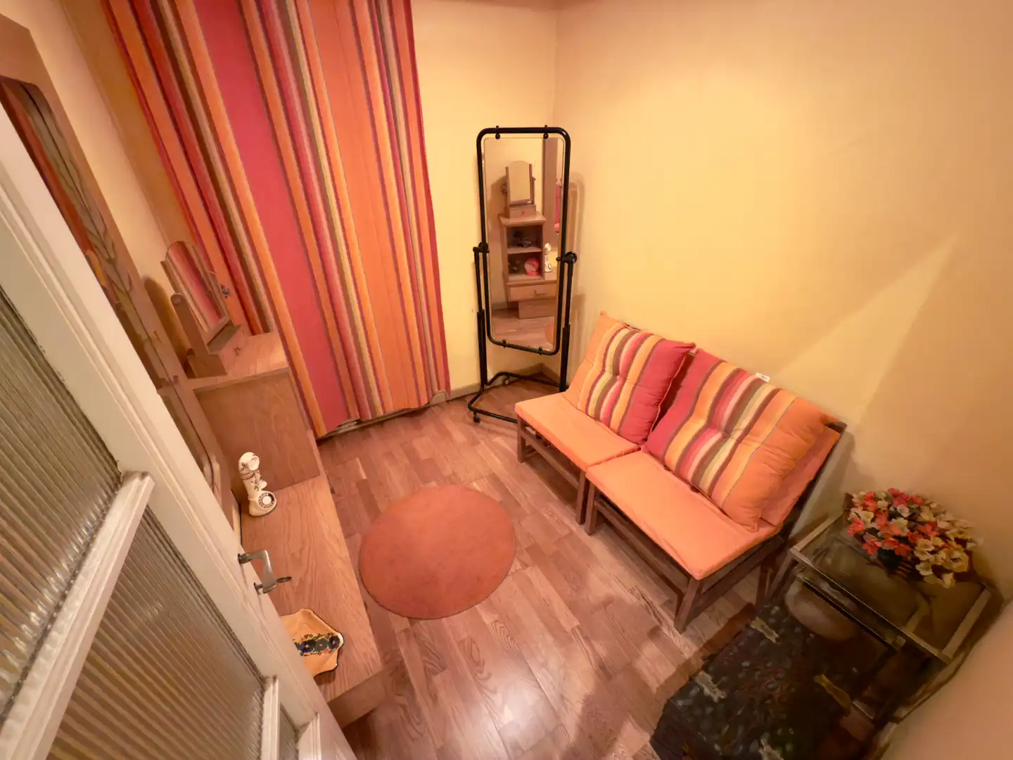 Schlafzimmer von Erdgeschoss zum Verkauf in Sant Boi de Llobregat mit Klimaanlage, Parkett und Terrasse