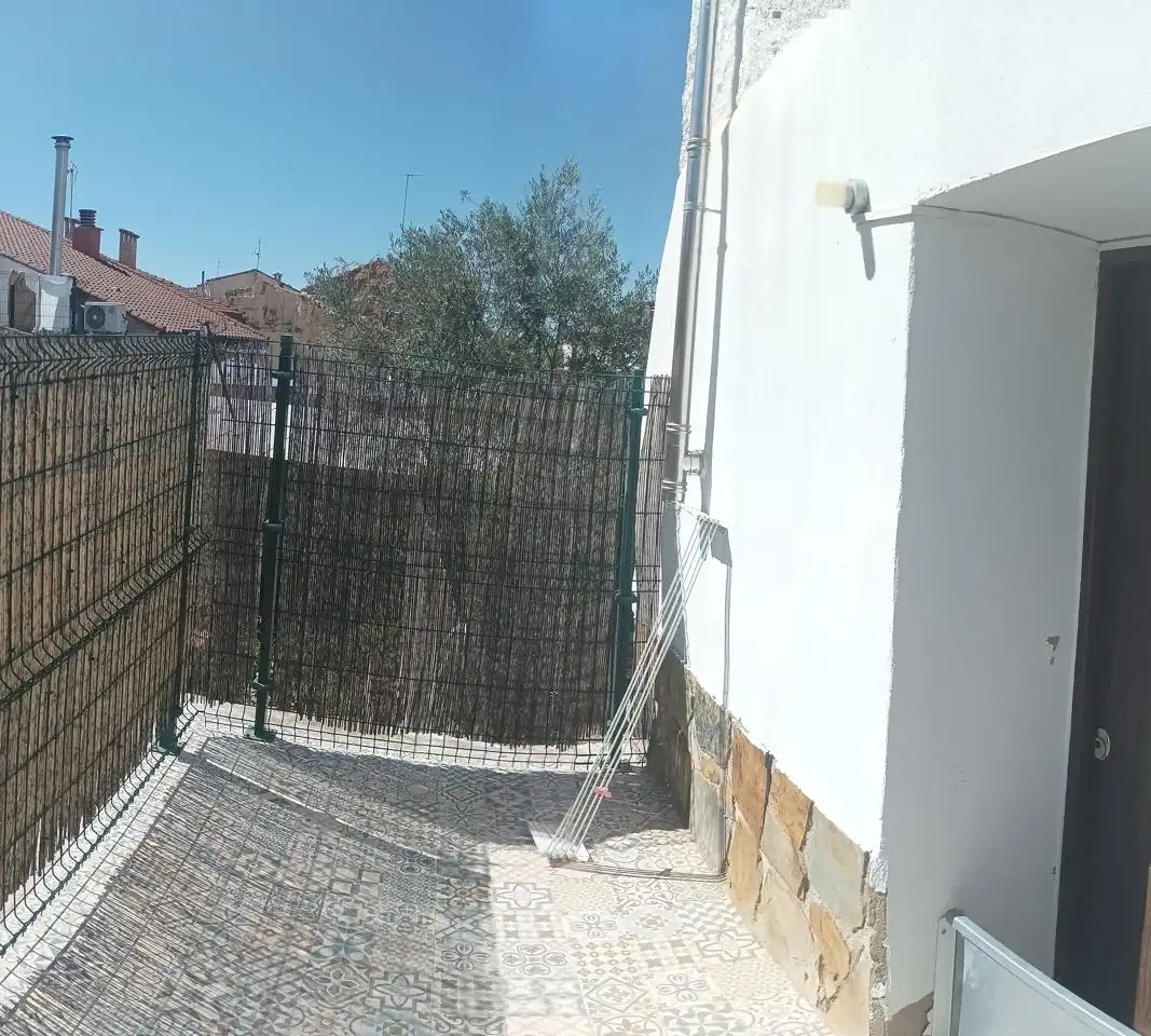 Houses for rent in Recuenco, Paracuellos de Jiloca