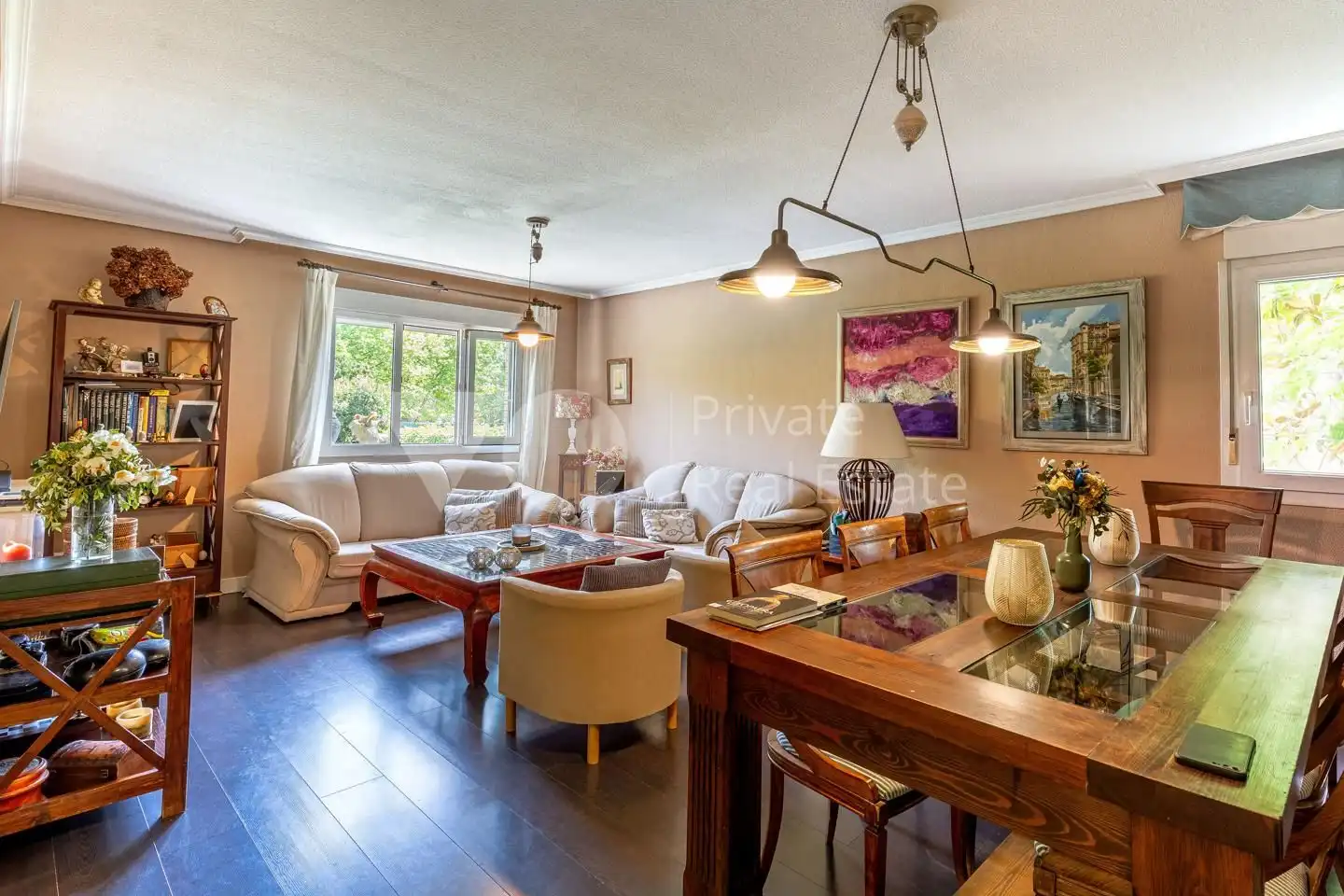 Sala de estar de Casa adosada en venta en Villanueva de la Cañada con Aire acondicionado, Calefacción y Jardín privado