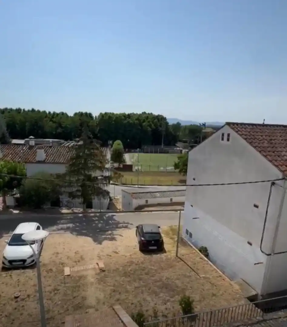 Vista exterior de Piso en venta en Flaçà con Aire acondicionado, Calefacción y Terraza
