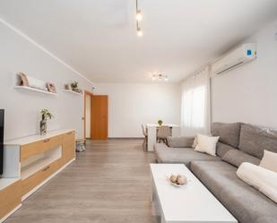 Living room of Flat for sale in Viladecans  with Air Conditioner