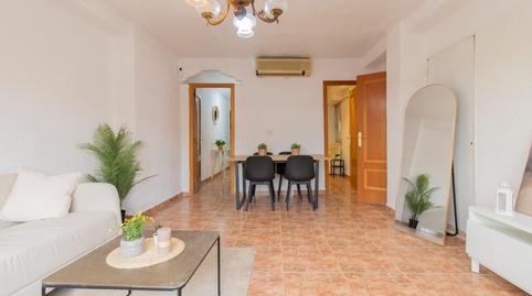 Foto 2 von Wohnung zum Verkauf in Calle de Ana Martínez de Vallejo, 16, Meliana, Valencia