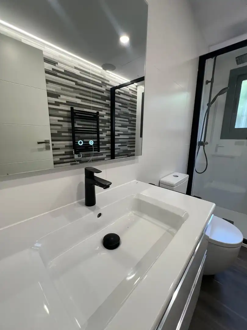 Badezimmer von Haus oder Chalet zum Verkauf in Tordera mit Klimaanlage, Heizung und Abstellraum