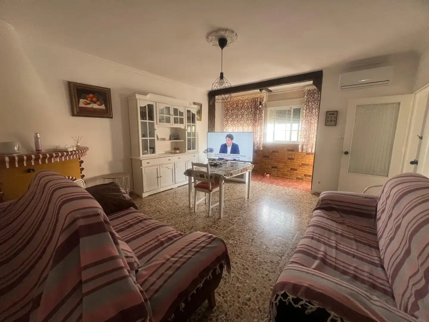 Sala d'estar de Casa o xalet en venda en Jerez de la Frontera amb Aire condicionat i Balcó
