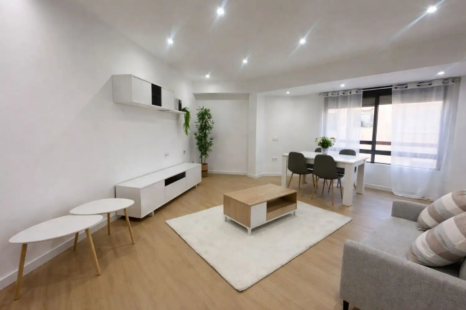 Piso con terraza en venta en Alcalde Tárrega