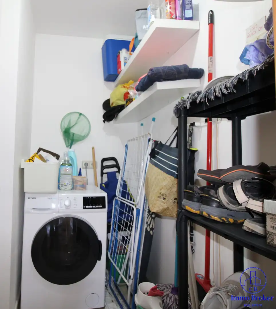 Piso en venta en Adeje con Amueblado y Piscina comunitaria
