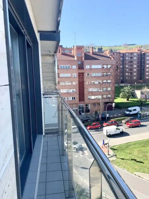 Terraza de Piso de alquiler en Bilbao  con Calefacción, Jardín privado y Trastero