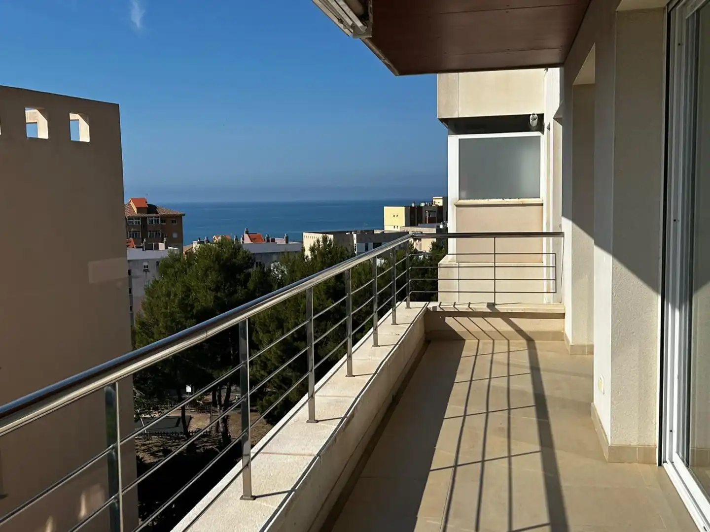 Terrasse von Wohnung zum Verkauf in Sitges mit Klimaanlage, Heizung und Terrasse